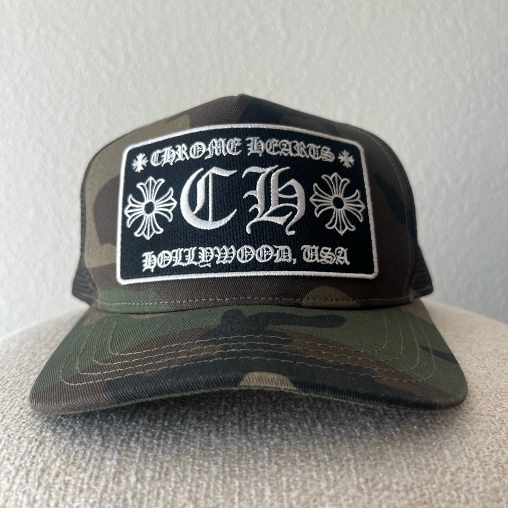 CHROME HEARTS
